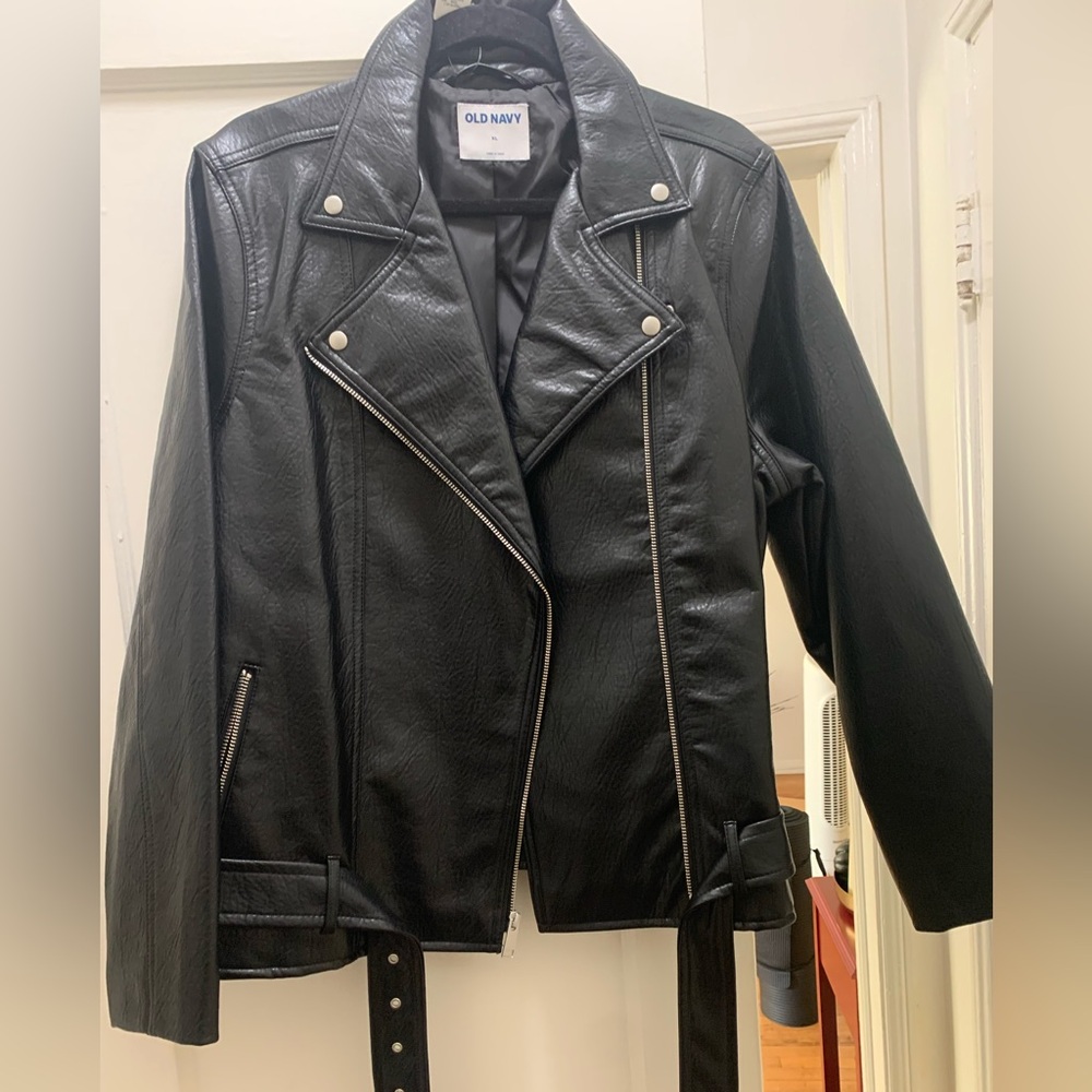 Woman ‘s Black Faux Leather Jacket for Women